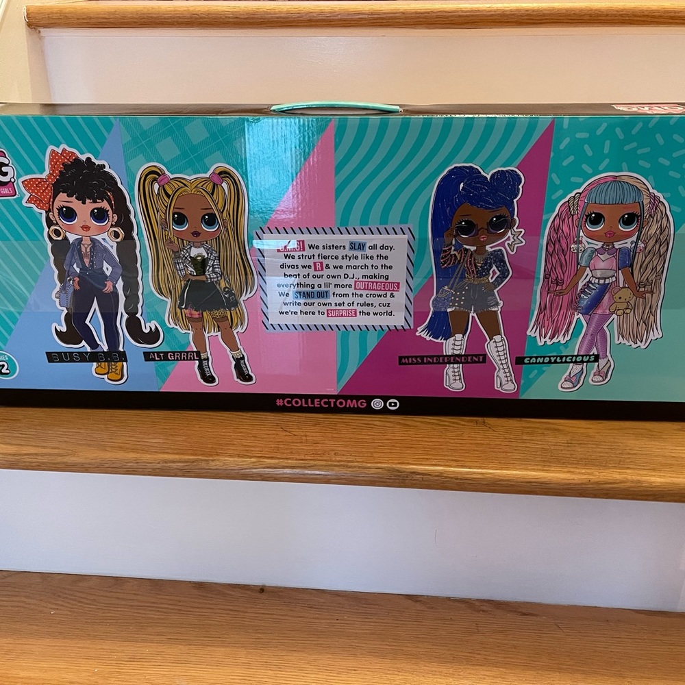 LAST ONE 🎁🎁NWT L.O.L. SURPRISE! OMG 4 DOLLS - Picture 3 of 5